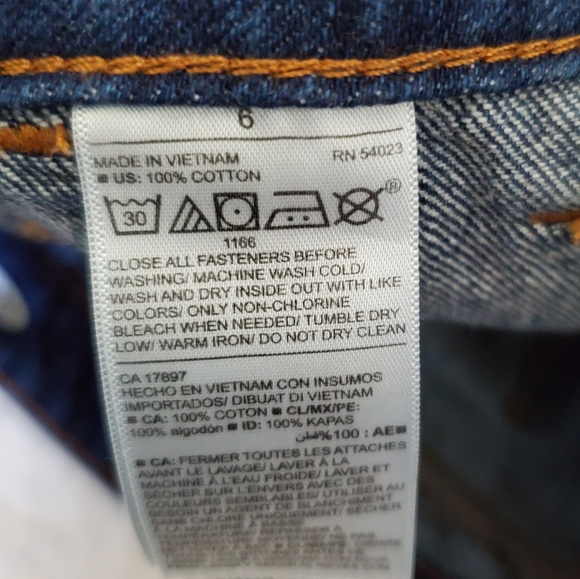 🌵OLD NAVY Jean Skirt Size 6 - Picture 4 of 4